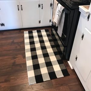 Buffalo Checkered rug
